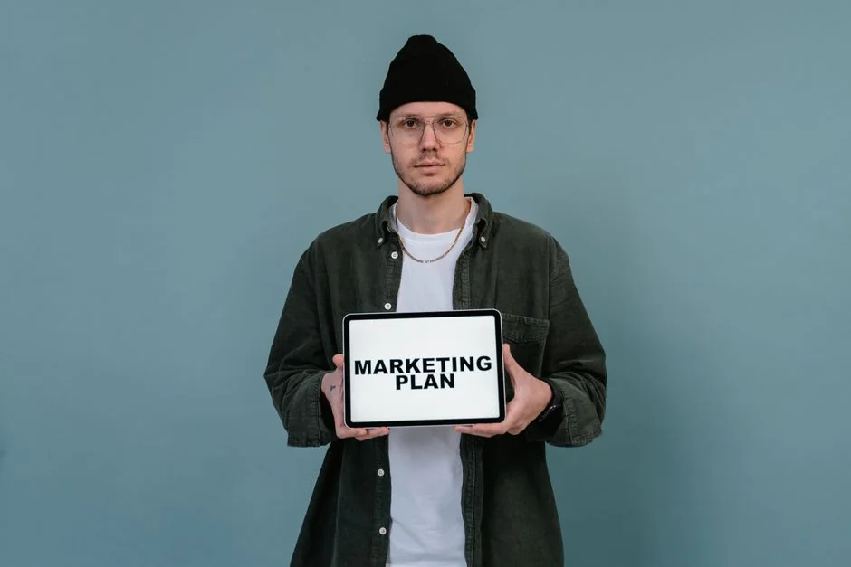 services-04 Dark Squad of Designers Productivity Tools 😄 Write me: alexanderbemore@gmail.com, if you need 3D visuals for your products.